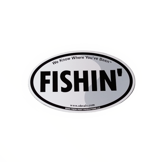 FISHIN'  Oval Magnet